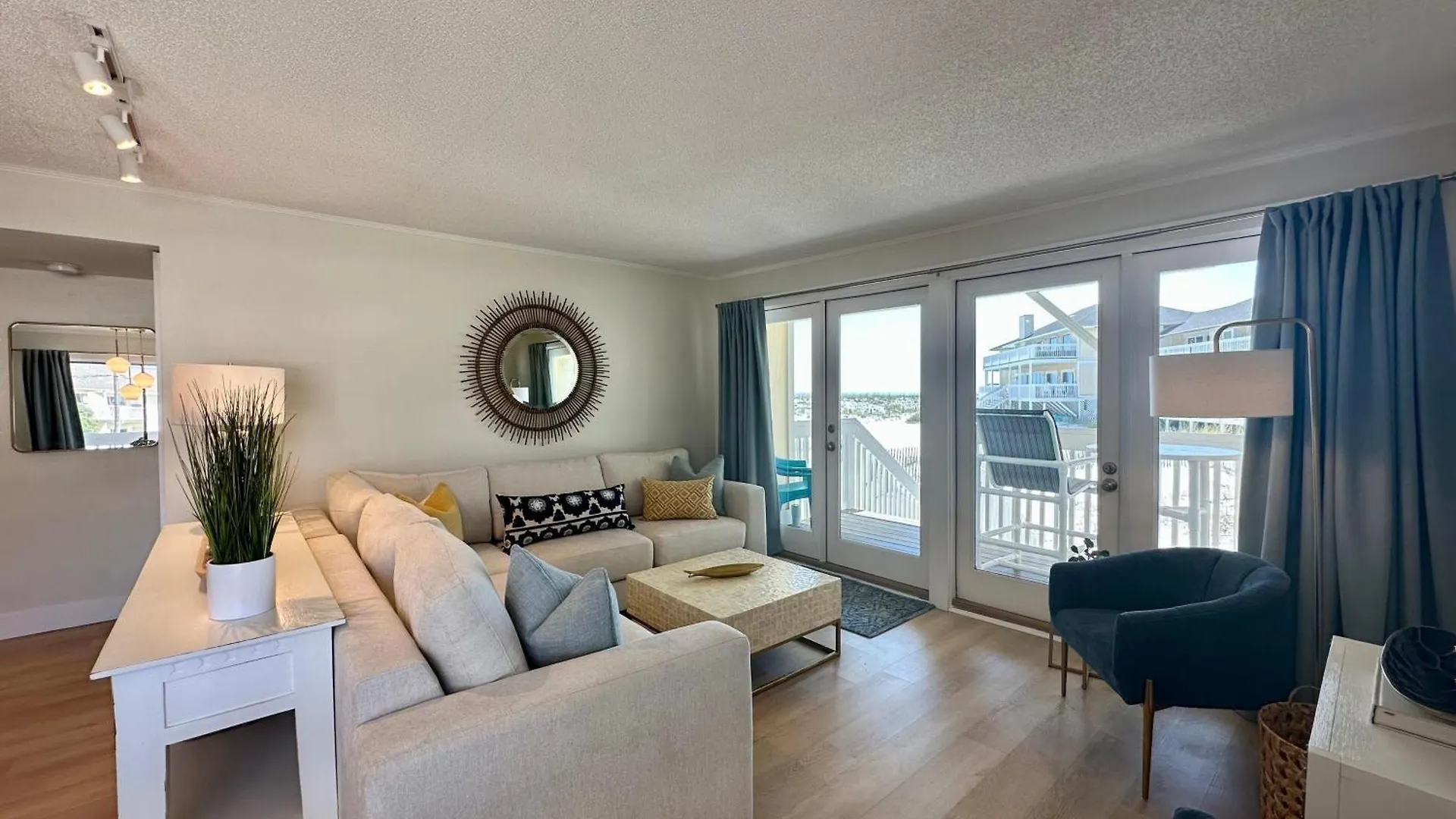 Sandpiper Cove 1123 Destin USA